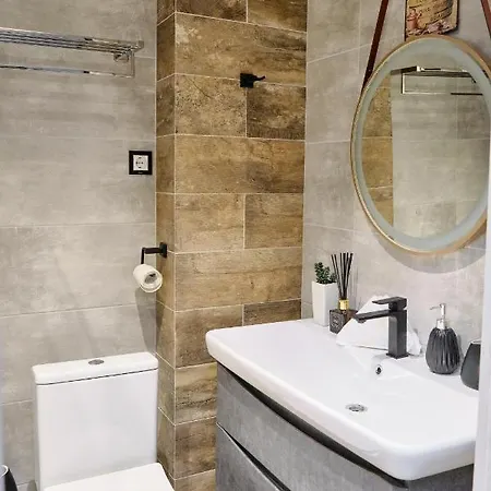 Luxury Sea View Julymia Apartment *