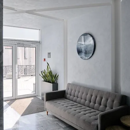 Luxury Sea View Julymia Apartment